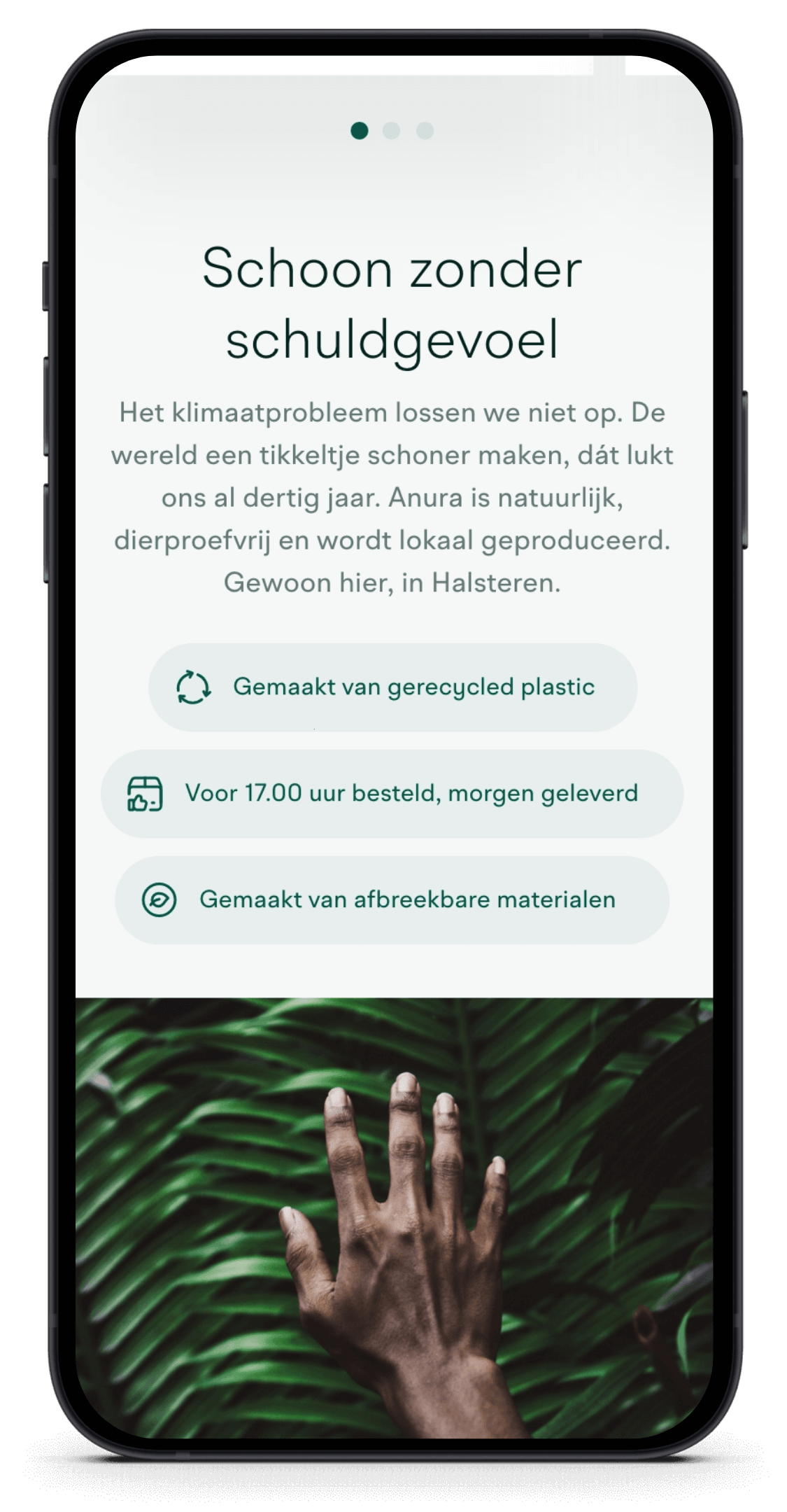 Smartphone toont een eco-advertentie met groene iconen en een bladachtergrond.