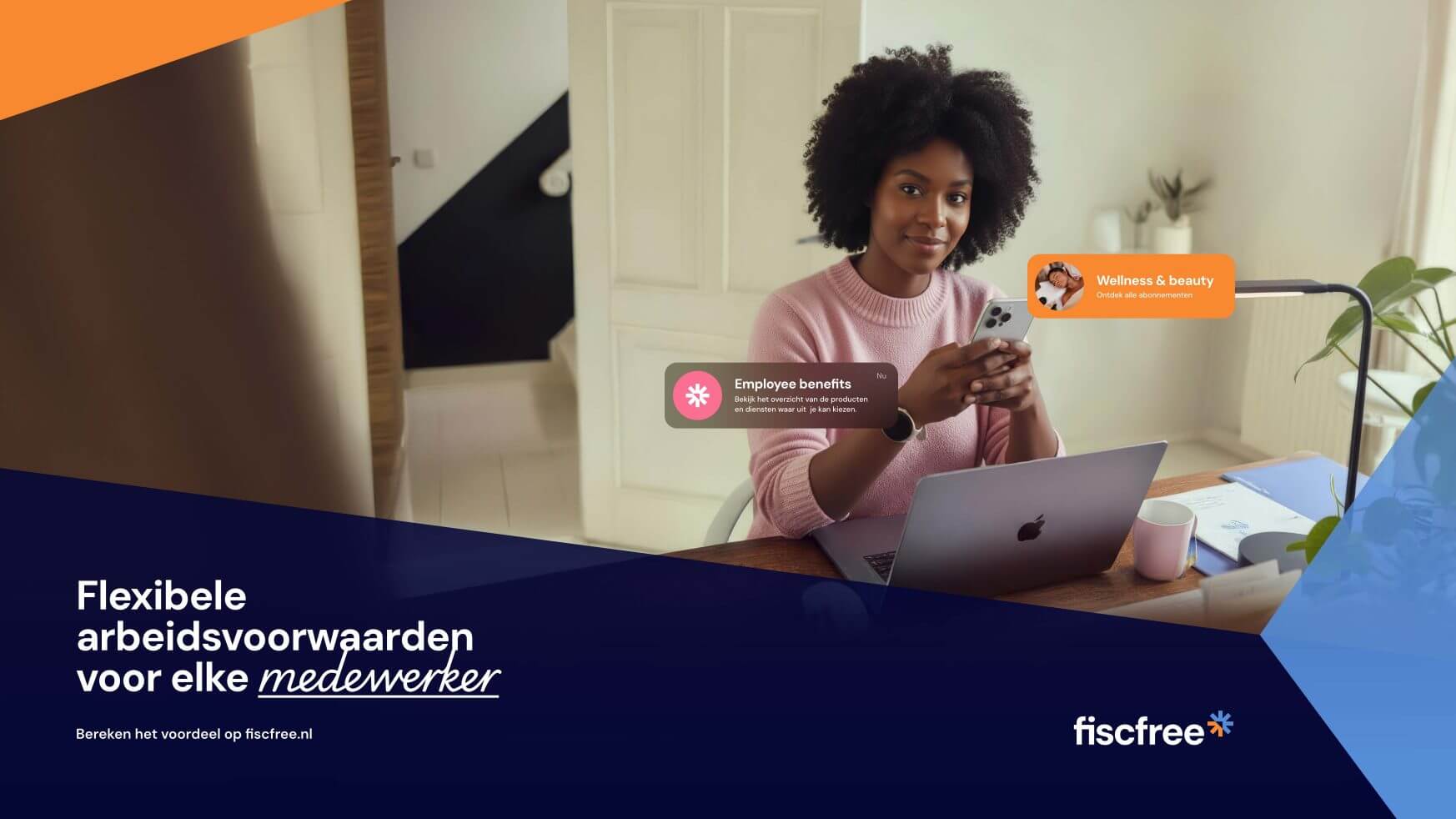Vrouw aan bureau met laptop en telefoon; pictogrammen tonen employee benefits en wellness-opties.